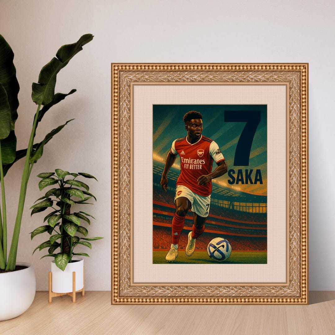 Bukayo Saka Arsenal Poster – 2024/25 Kit | Vintage Football Wall Art | Emirates Stadium Print | Saka No.7 Gift for Gooners
